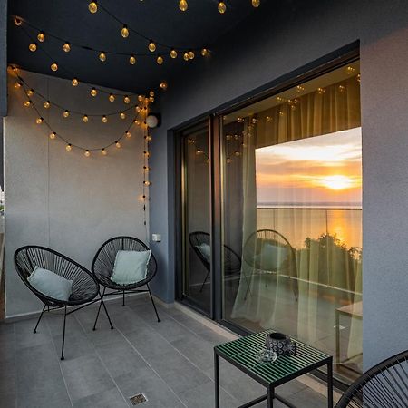 Golden Mirage Sunset Apartment Mamaia Exterior foto